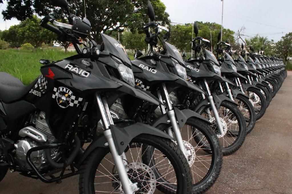 Governador Mauro Mendes entrega 103 motocicletas para reforçar atuação da PM 2021 04 09 16:26:13