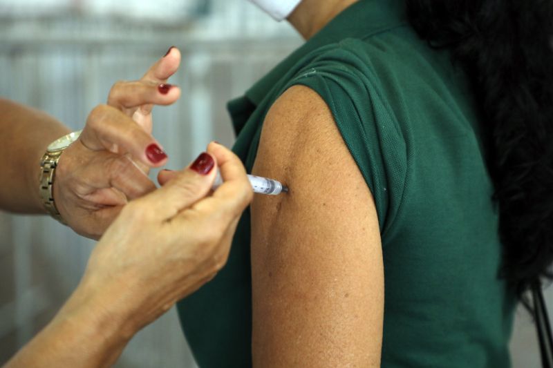 Hospital Geral formaliza empréstimo de ultrafreezer e Cuiabá deve receber vacina da Pfizer 2021 04 30 08:25:19