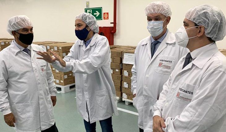 Mato Grosso do Sul: Governador visita fábrica onde será produzida vacina russa Sputnik e manifesta interesse pela compra do imunizante 2021 04 14 06:54:36