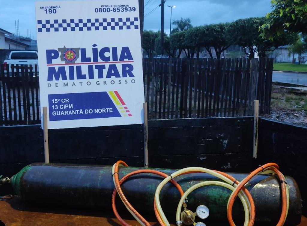 PM recupera cilindro e compressor e prende dupla em Guarantã do Norte 2021 04 01 16:58:39