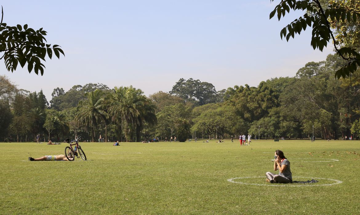 São Paulo reabre parques restaurantes e academias neste sábado