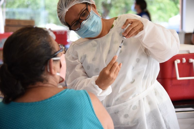 Vacinação de idosos com a faixa etária de 60 a 64 anos começa nesta quinta 22) em Cuiabá 2021 04 22 08:00:16