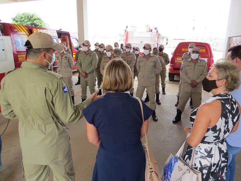 cerimonia 13 anos corpo de bombeiros