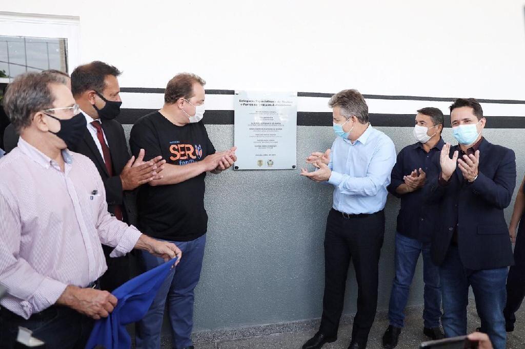 governador inaugura nova sede da delegacia de roubos e furtos de veiculos; predio proporcionara melhores condicoes de trabalho e atendimento