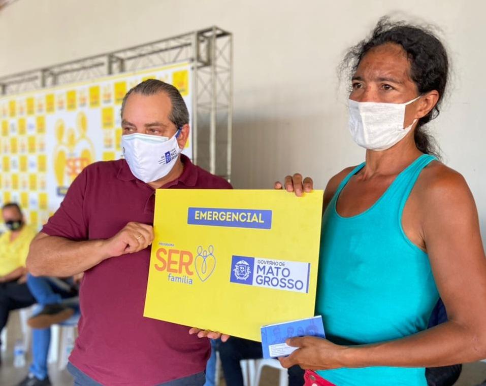 agora nao vai faltar leite nem comida para meus filhos diz mae de familia beneficiada pelo ser familia emergencial