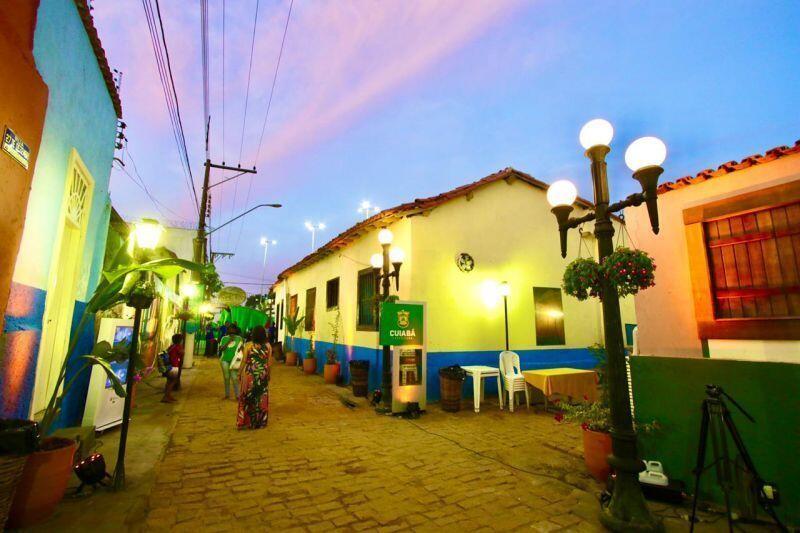 beco do candeeiro recebe programacao cultural com acendimento de luzes e roda de conversa sobre ancestralidade afro brasileira