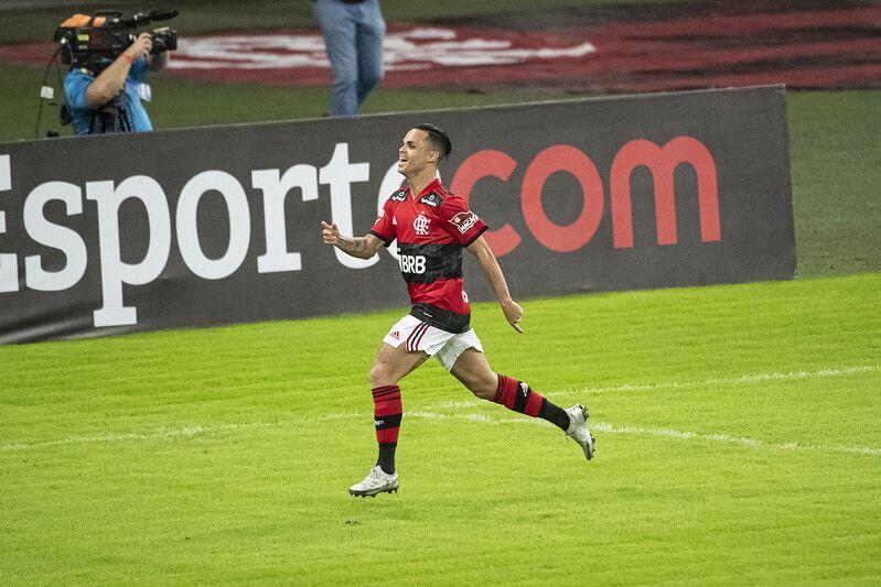 Michael sente dores na panturrilha e está fora do duelo contra o Unión La Calera, no Chile 82 51166678498 cbaf5c8b75 c