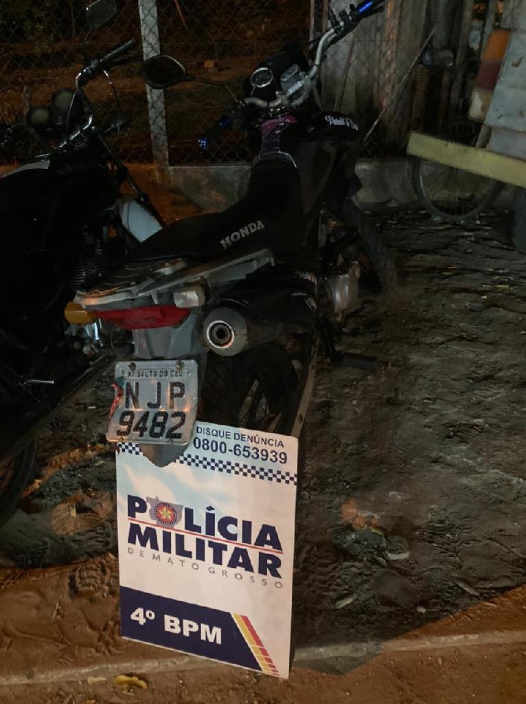 Homem é pego pela PM com veículo roubado em Várzea Grande 2021 05 14 11:06:12