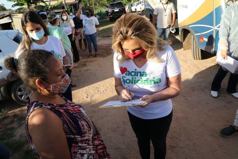 Primeira entrega da Vacina Solidária atende mais de 500 famílias 2021 05 03 22:17:32