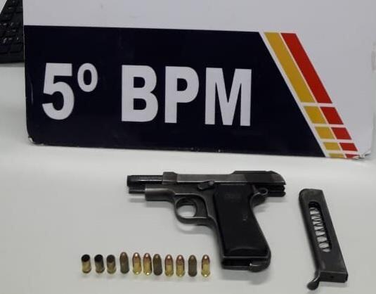 Segurança particular se fere acidentalmente com tiro de pistola no pescoço 2021 05 10 13:15:54