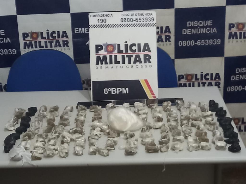 casal e pego com 157 porcoes de maconha em caceres