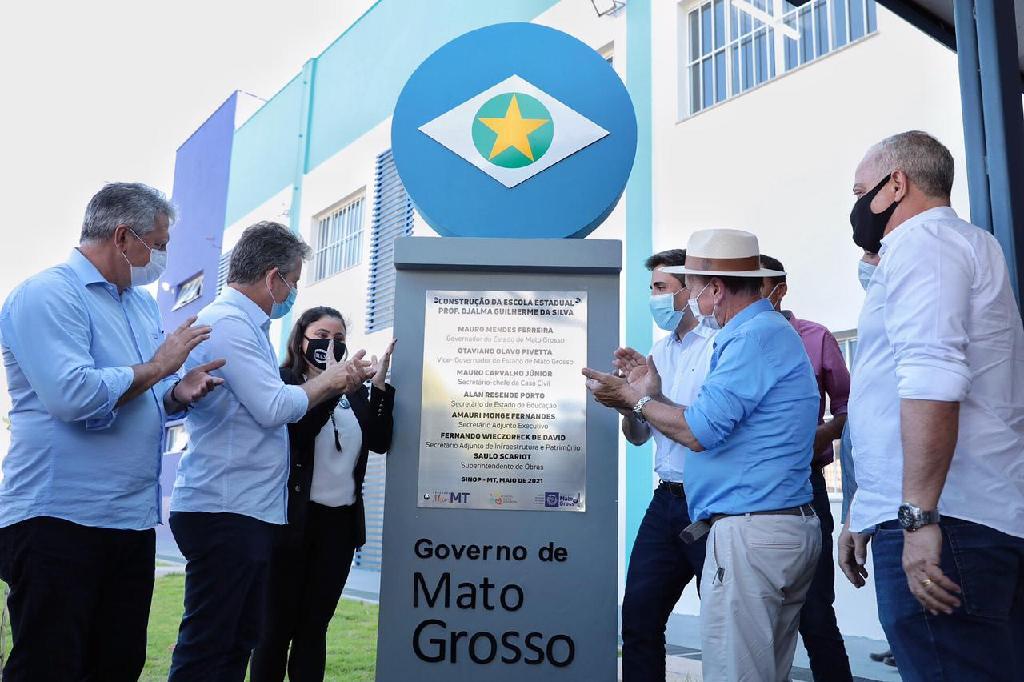 governador inaugura nova escola em sinop “estamos demonstrando com atitudes nosso compromisso com a educacao”