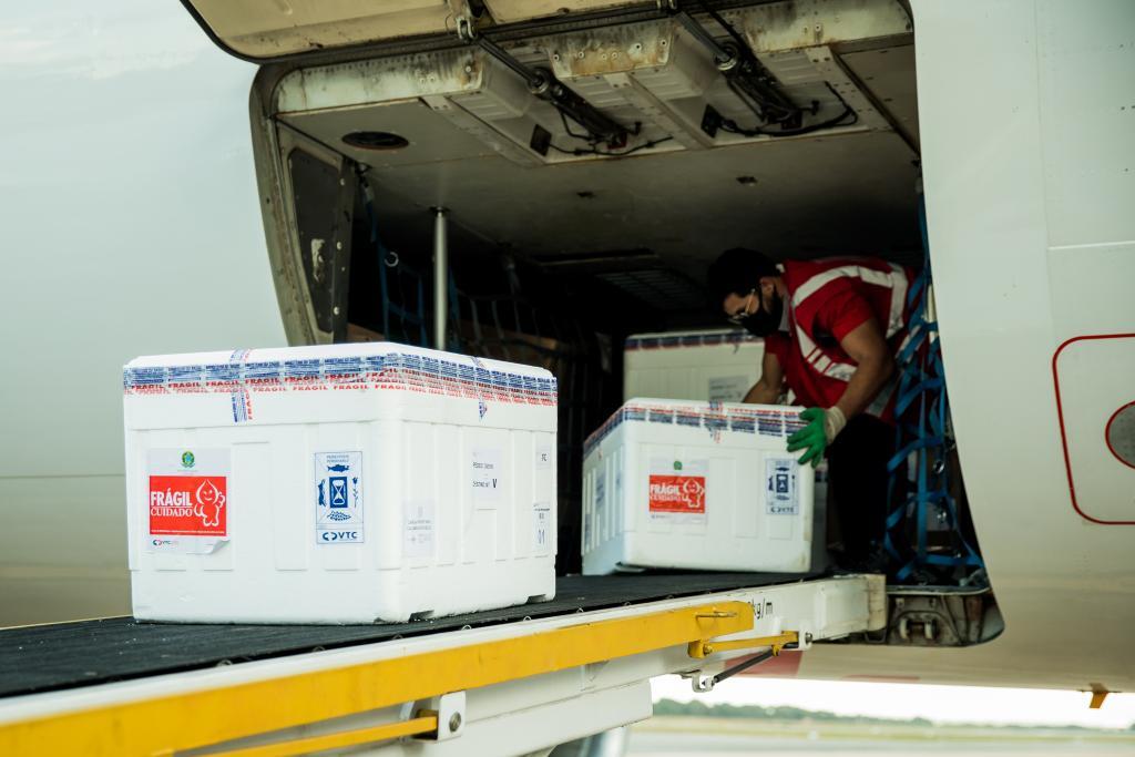 mato grosso recebe 100 160 doses de vacina nesta terca feira 18