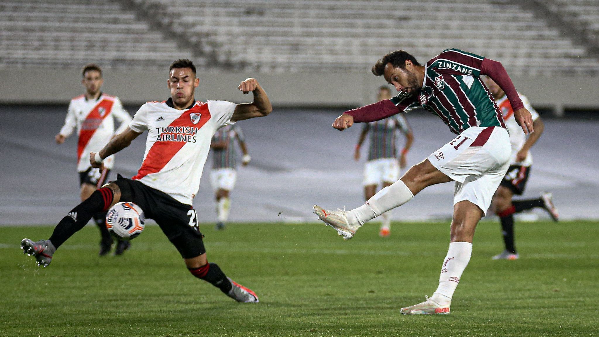 Fluminense faz grande partida e vence o River Plate na Argentina