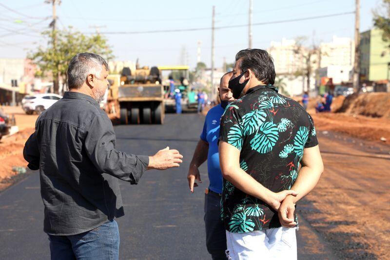 fase de pavimentacao e iniciada na obra de duplicacao da avenida dante martins de oliveira