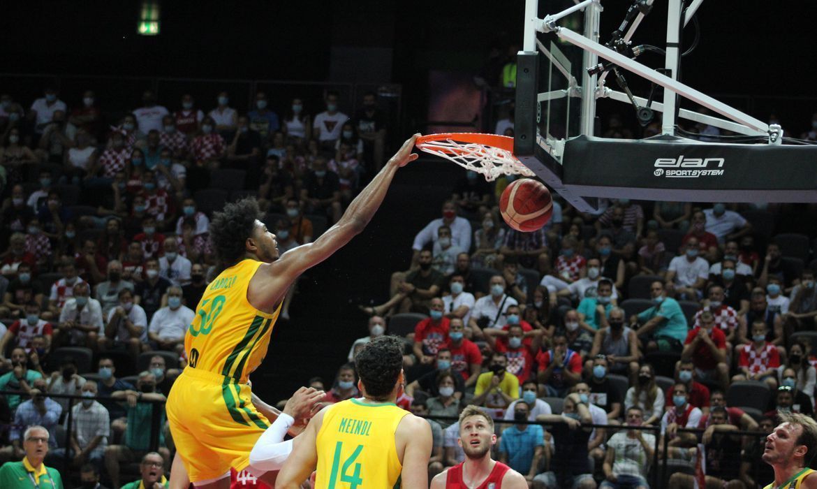 brasil derrota croacia e vai as semifinais pre olimpico de basquete