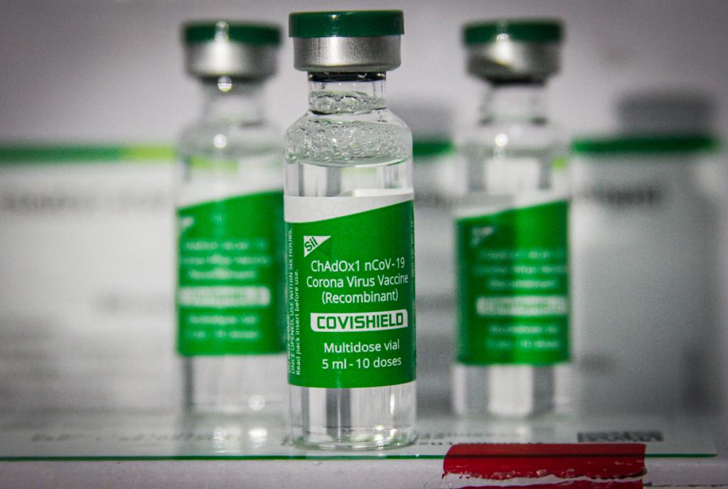 colegiado define distribuicao de 112 250 doses de vacinas contra a covid 19