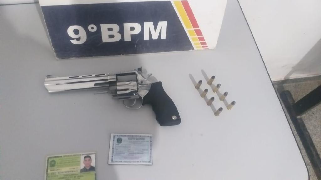 pm prende homem por ameaca e porte ilegal de arma de fogo em cuiaba