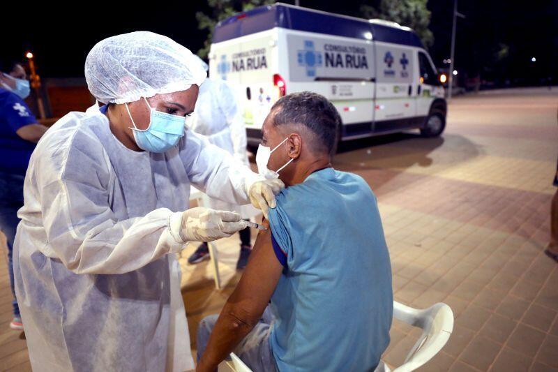 populacao em situacao de rua da regiao do porto e vacinada contra a covid 19