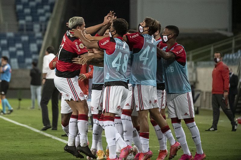Análise: Flamengo de Ceni joga tudo que sabe no primeiro tempo e passa sufoco no segundo 3 51285012775 bdbc08dcf2 c