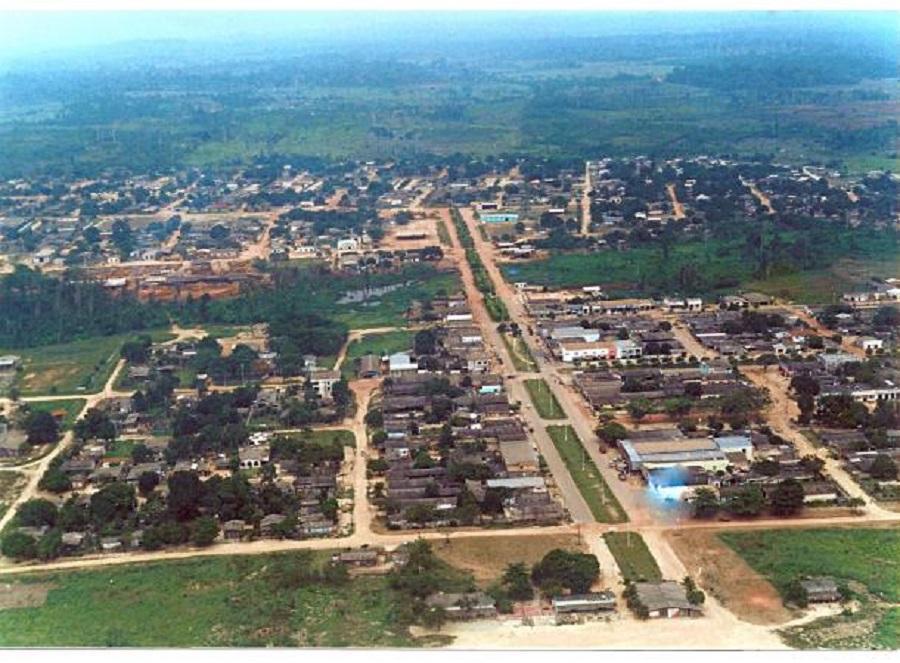 apiacas comemora 33 anos recebendo obras em infraestrutura e investimentos em educacao