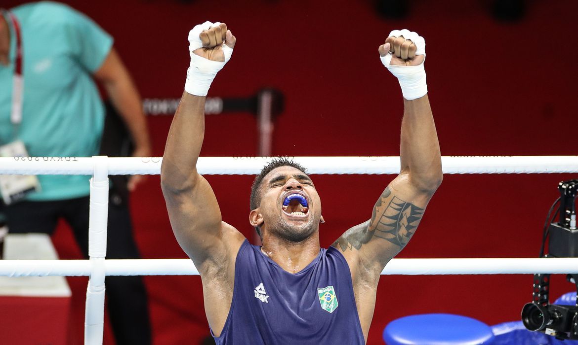 boxe brasileiro garante medalha no oitavo dia da olimpiada 2020