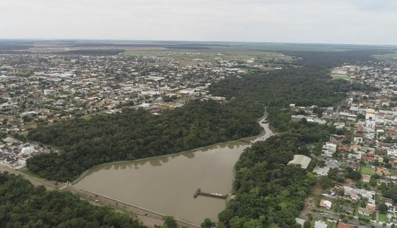 parque dos buritis e lago ernani jose machado fecham os portoes as 20h por motivos de seguranca