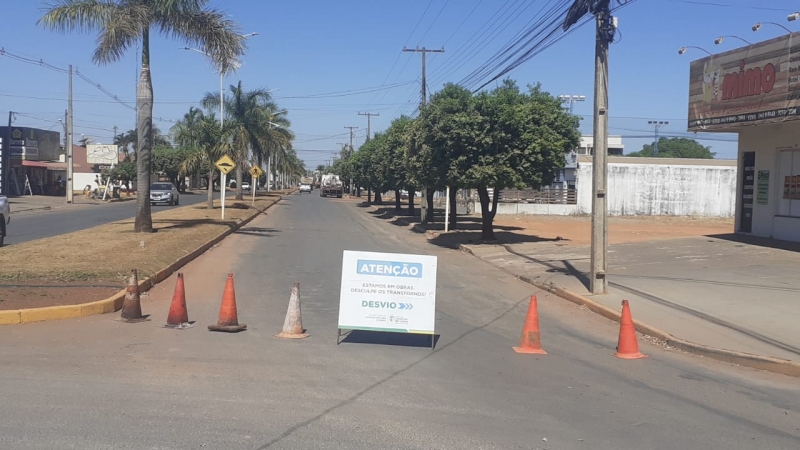 prefeitura inicia revestimento asfaltico com cbuq na av vitoria regia