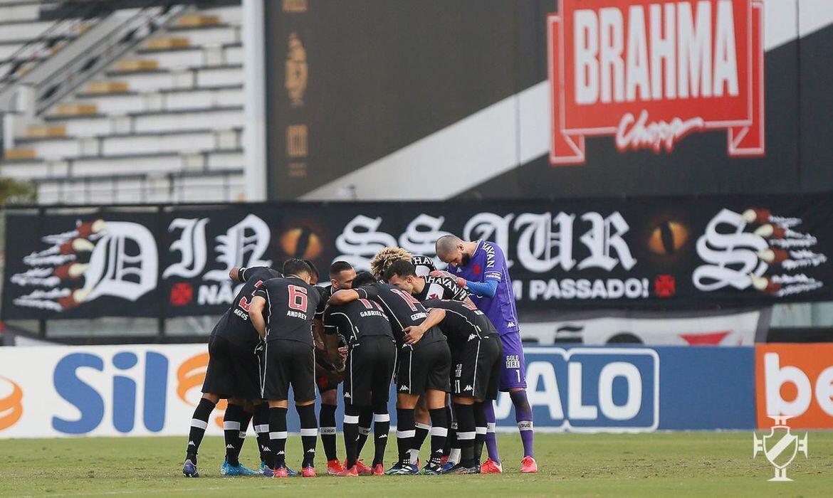 vasco vence o confianca e chega a sexta posicao na serie b