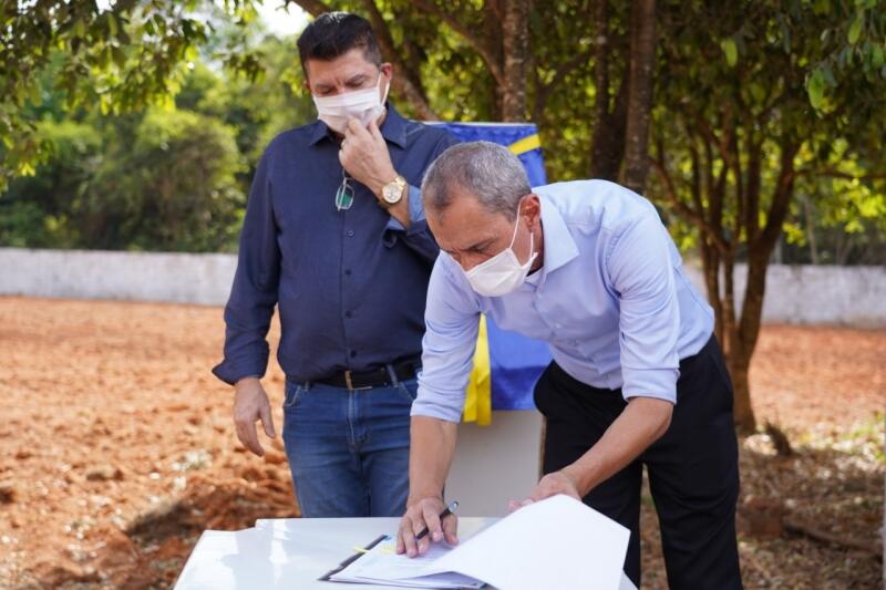 apae de lucas do rio verde recebe terreno da prefeitura para ampliacao da unidade