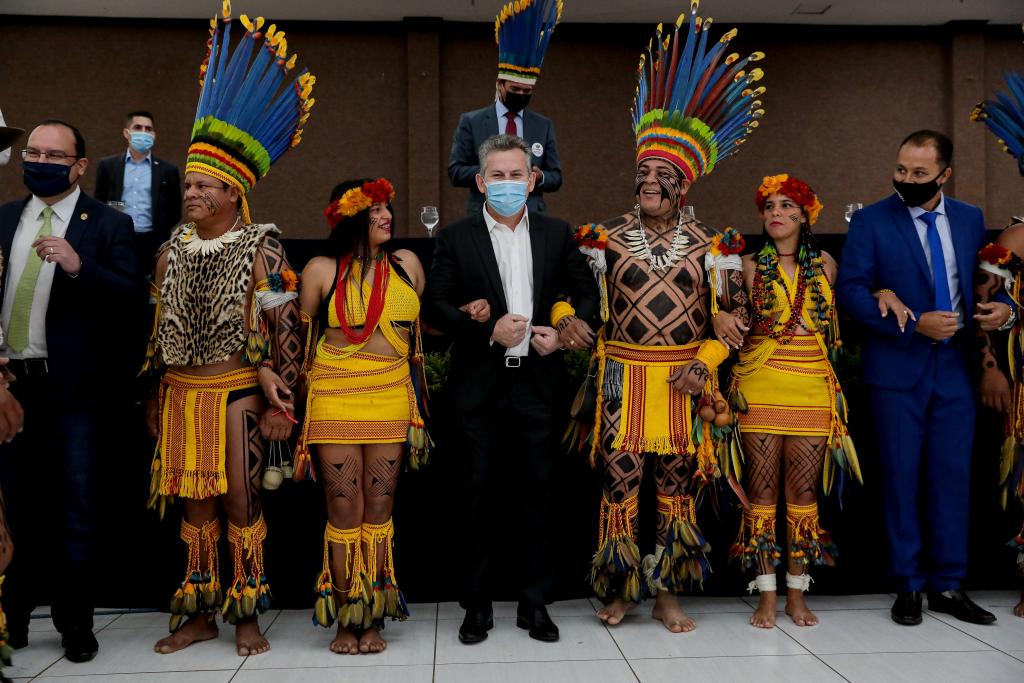 governador destaca parcerias com povos indigenas de mt referencia nacional e internacional