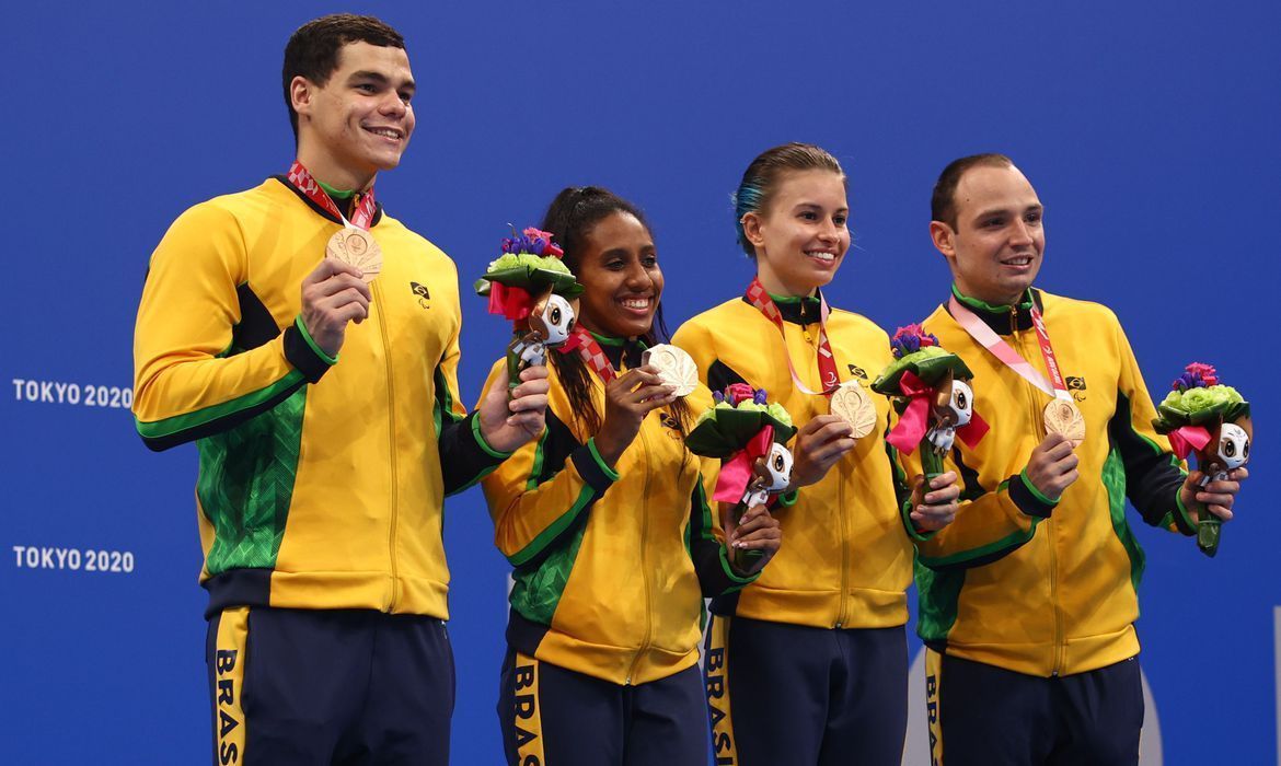 natacao brasileira leva mais um bronze em toquio