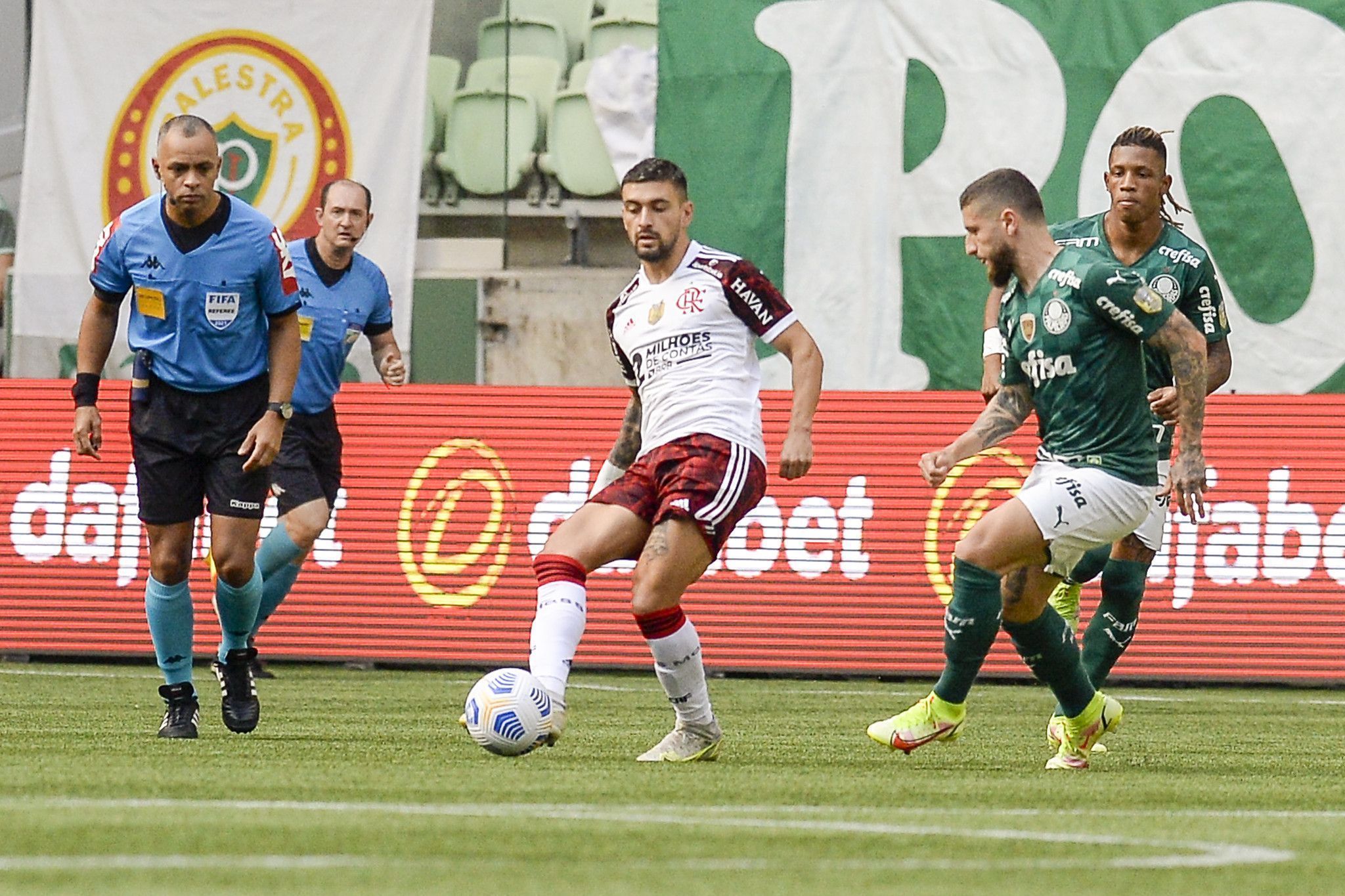 Análise: Flamengo confirma que tem melhor elenco do país em vitória sobre o Palmeiras 84 51459511475 ff70b840fb k