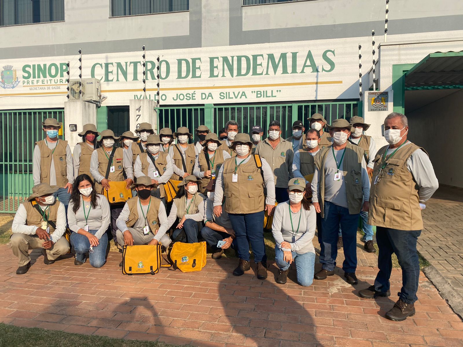 agentes da vigilancia ambiental recebem novos uniformes