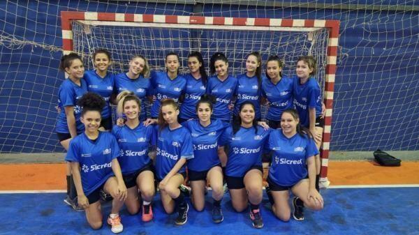 handebol feminino de sorriso disputa fase estadual dos jogos escolares