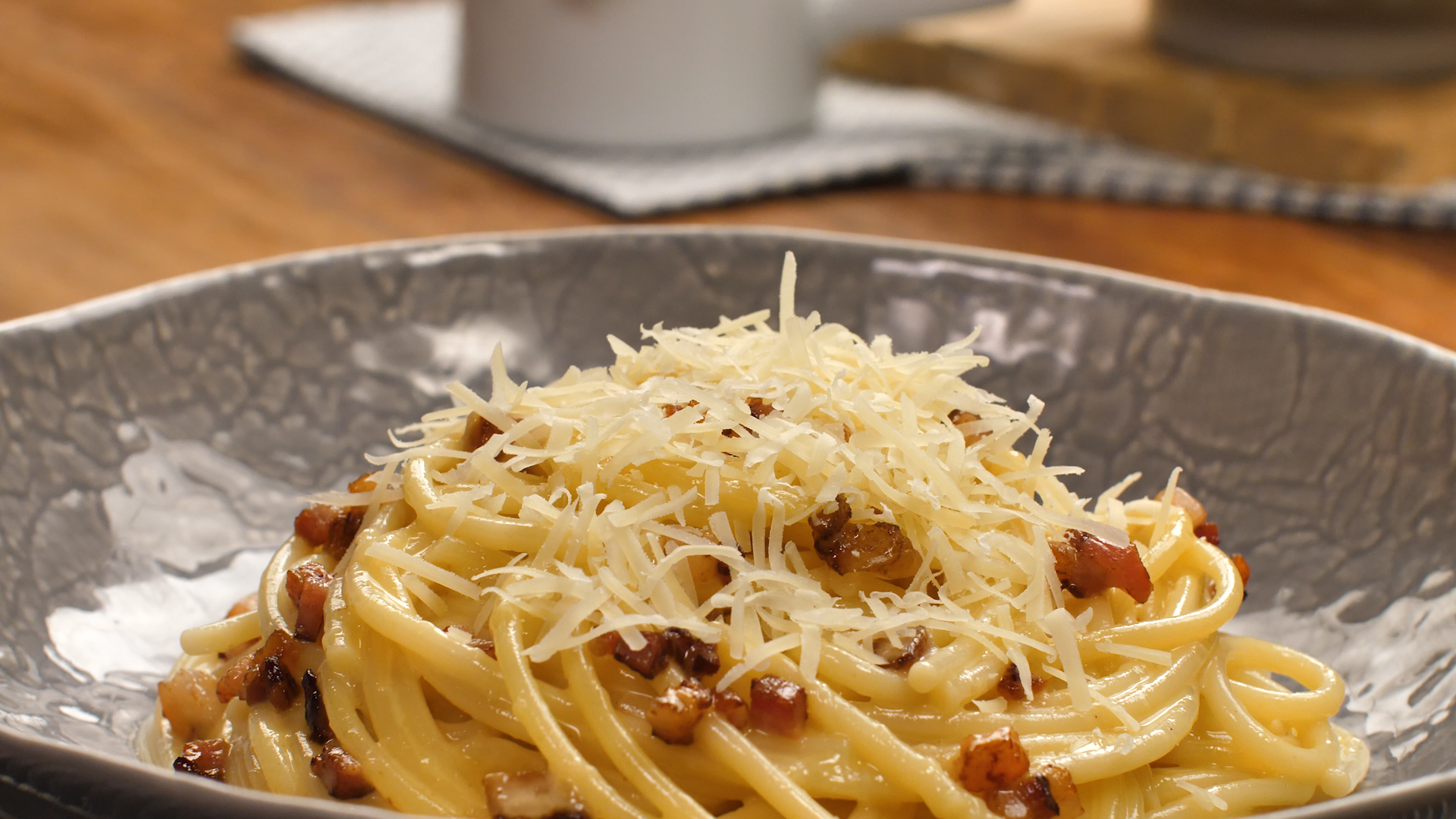 macarrão à carbonara