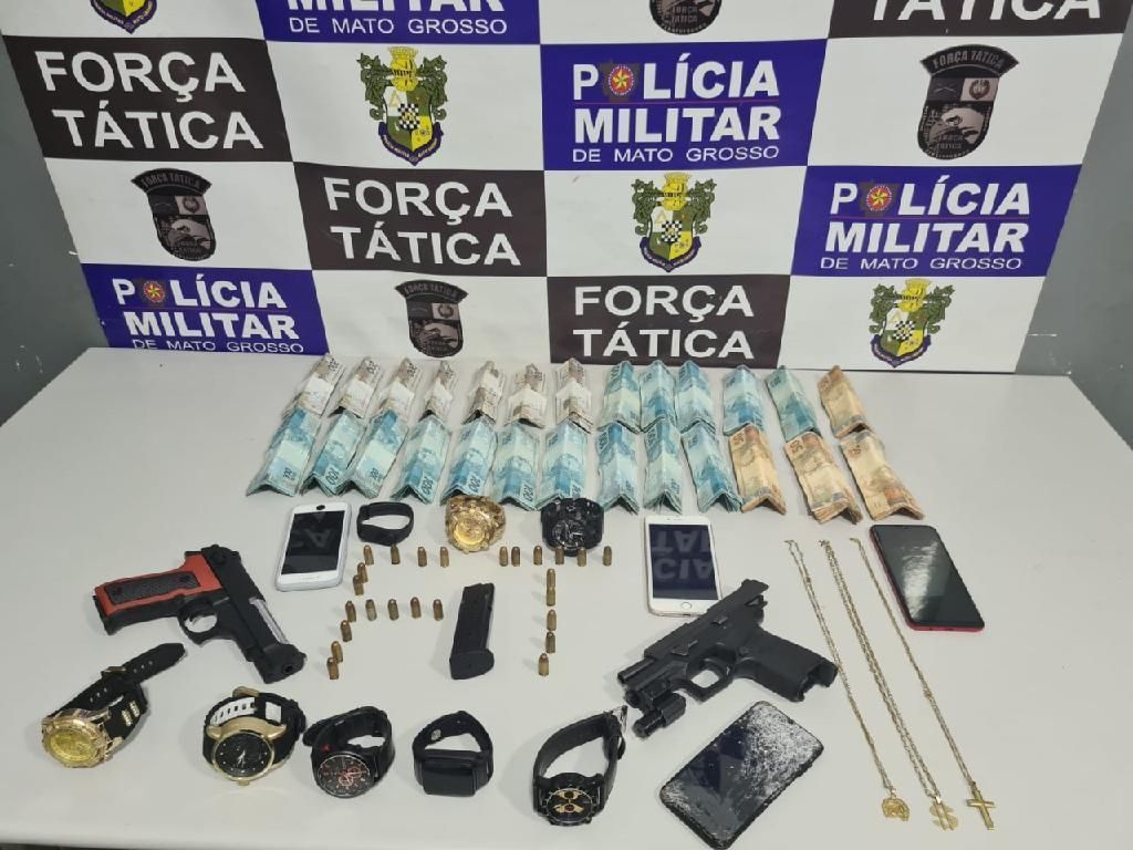 apos denuncia casal e preso com pistola municoes e r 30 mil em colchao