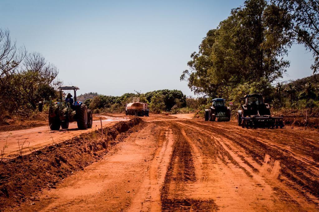 governo abre licitacoes para pavimentar 60 quilometros de rodovias no norte e nordeste do estado