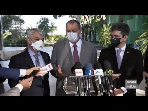 video senadores entregam relatorio da cpi da pandemia para tcu stf e procuradoria da republica