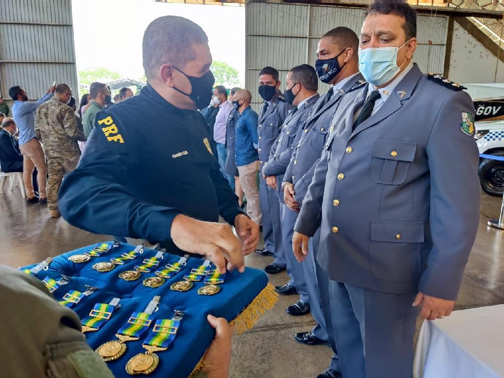 ciopaer homenageia personalidades que contribuem para o crescimento da unidade