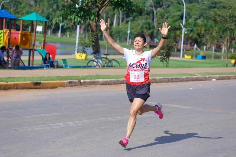 corrida outubro rosa marca terceira etapa do circuito municipal quatro estacoes