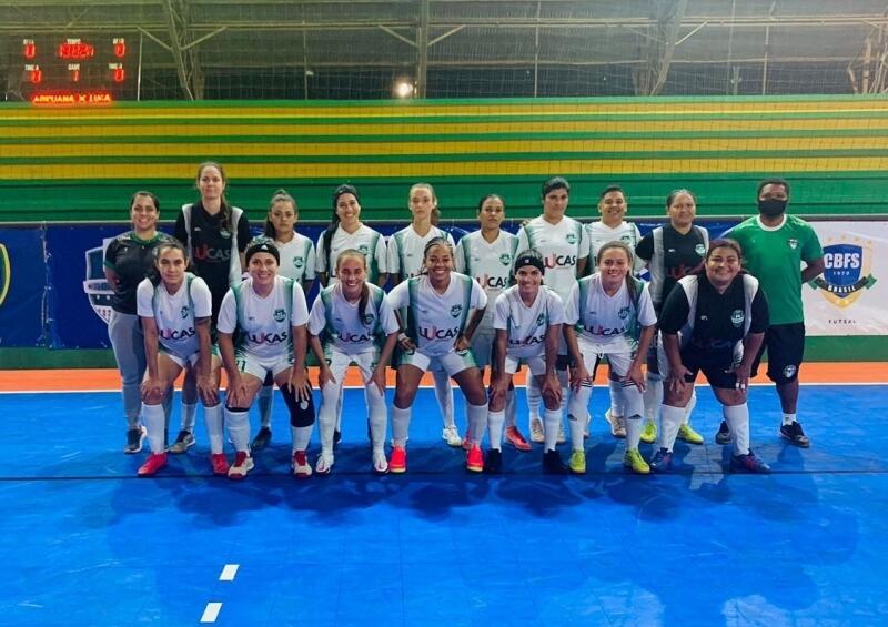 futsal feminino de lucas do rio verde e campeao da fase regional da copa centro america