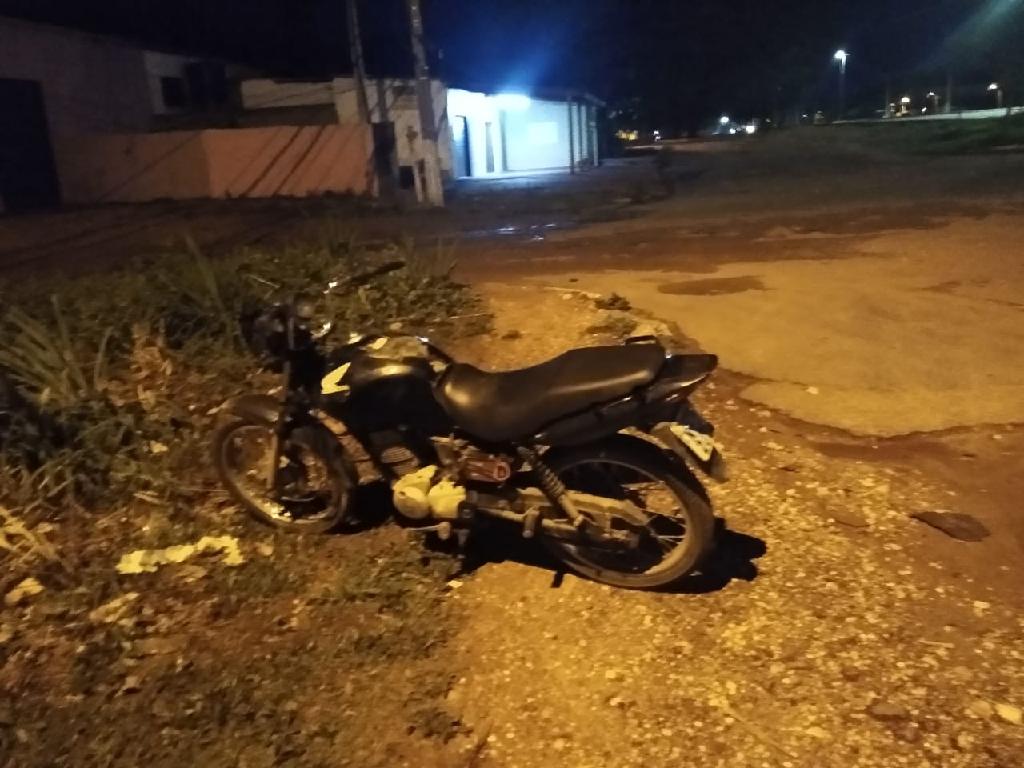 homem e preso por roubo de celular e lesao corporal