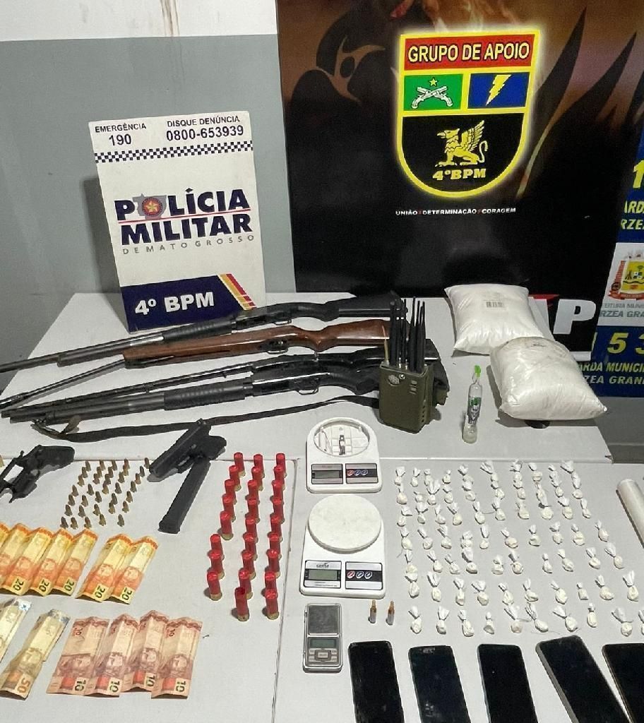 quadrilha e presa em varzea grande com arsenal de armas de fogo e drogas