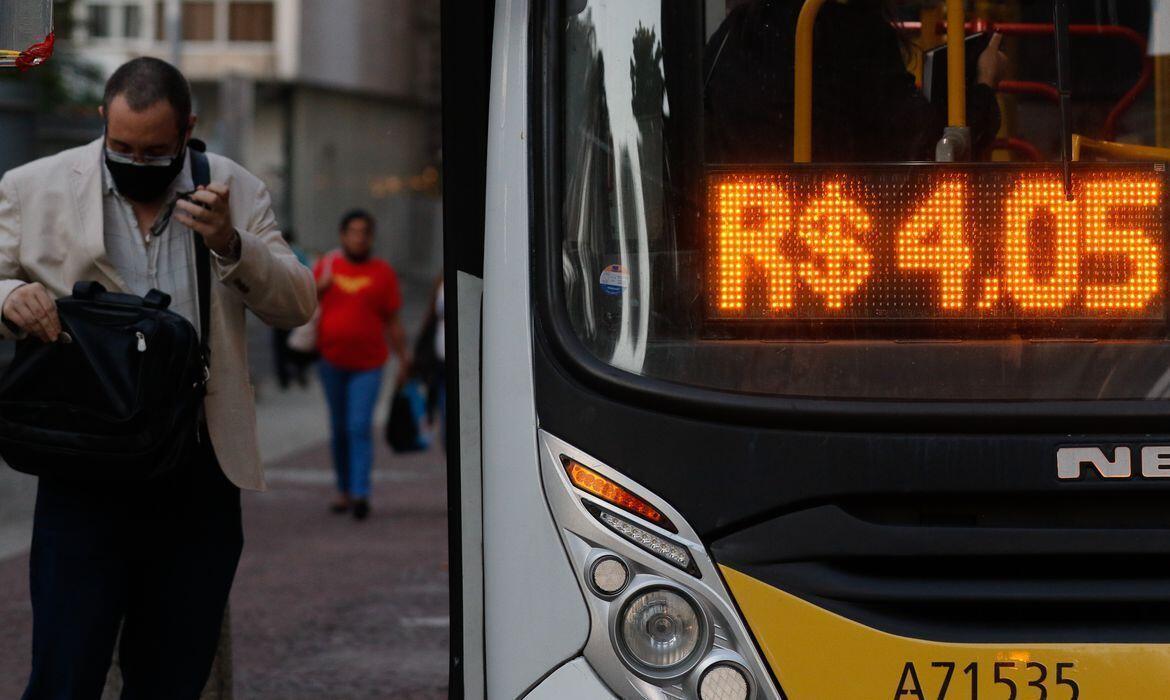 transportes tem o maior impacto na alta da inflacao em outubro