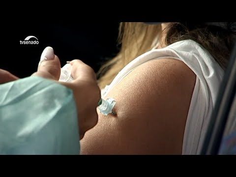 video especialistas defendem terceira dose da vacina para prevencao de novo surto da covid 19