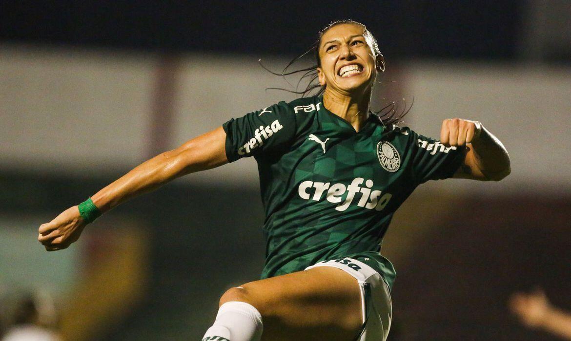 artilheira do brasileiro feminino bia zaneratto retorna ao palmeiras