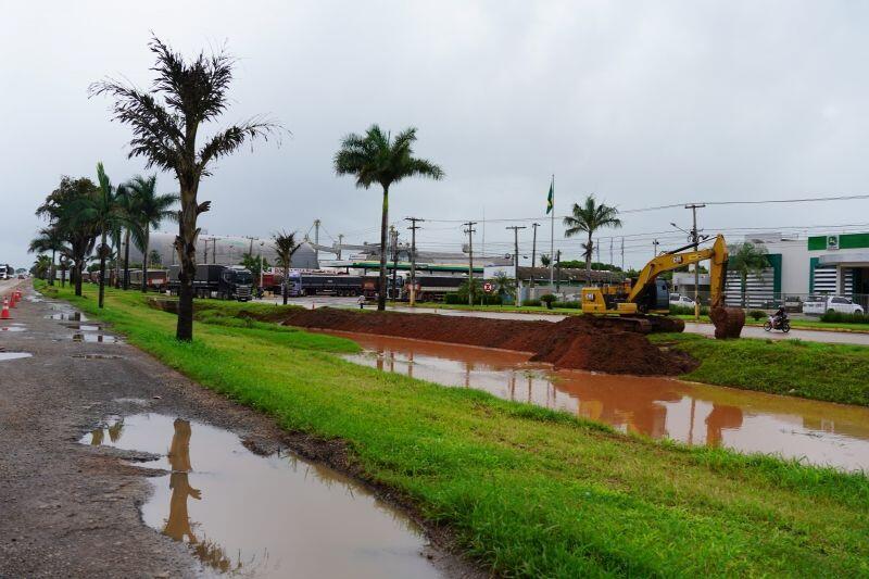 concessionaria faz intervencoes paliativas para alagamentos as margens da br 163