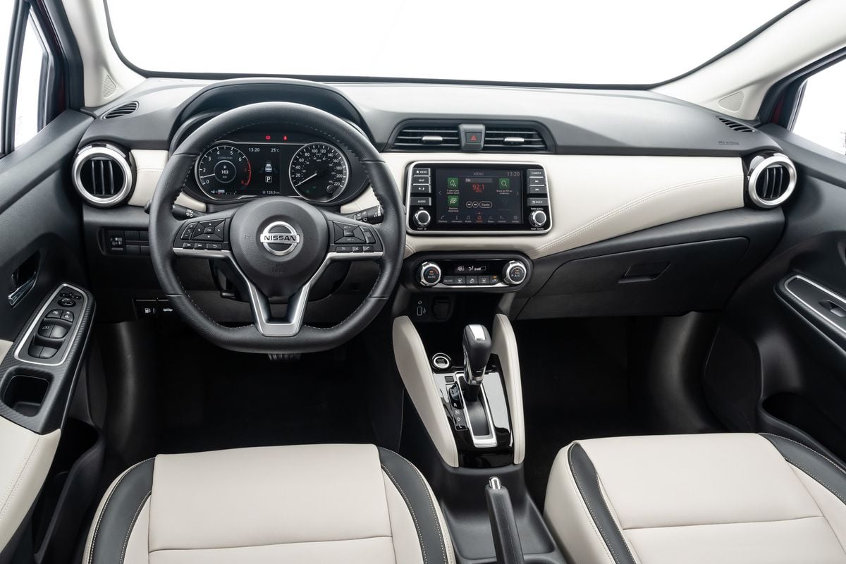 Nissan Versa oferece tecnologia e segurança em segmento competitivo 1