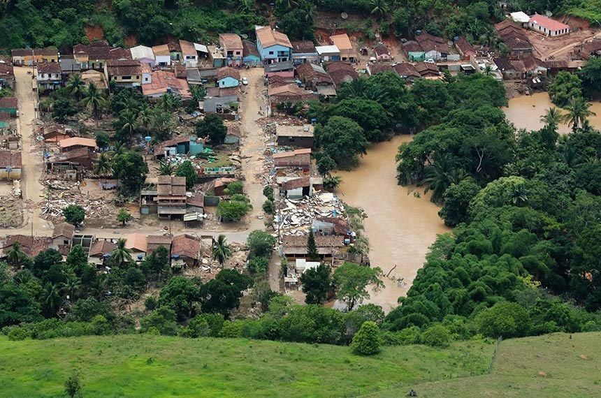 apos cobranca do senado governo destina r 700 mi a regioes atingidas por fortes chuvas